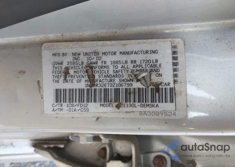 2003 Toyota Corolla S из США, поврежденный, VIN 1NXBR32E73Z106799